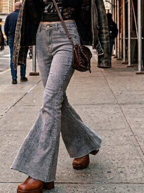 Rock & Roll Denim " Bargain Button Flare" Bell Bottom Jeans 32/34 Gray Stretch